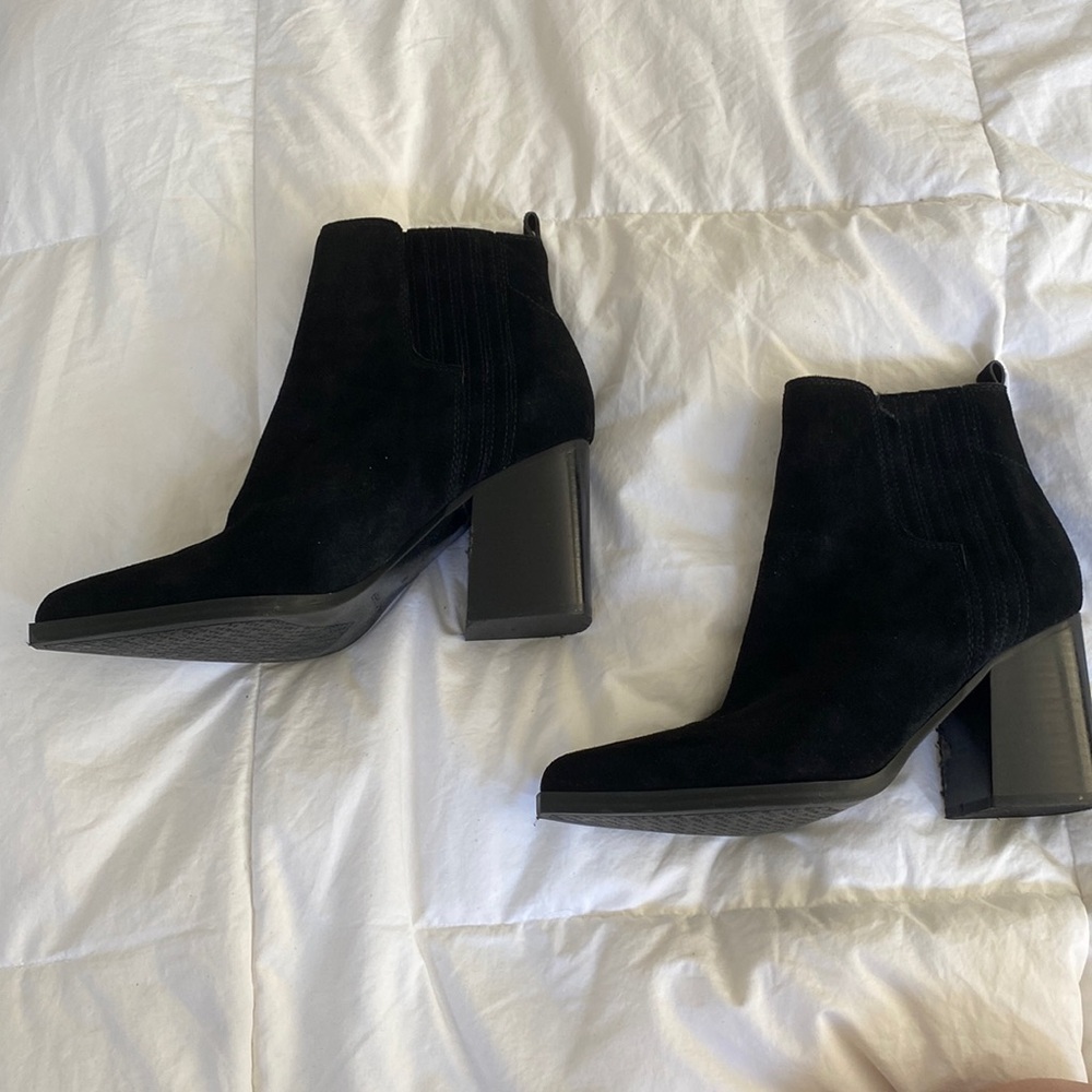 Marc Fisher black booties